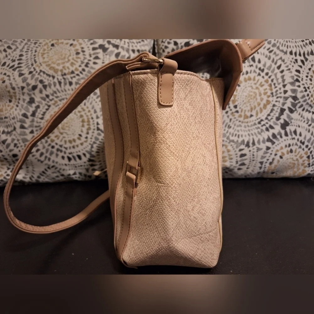 Just Fab Nude Snake Print Satchel